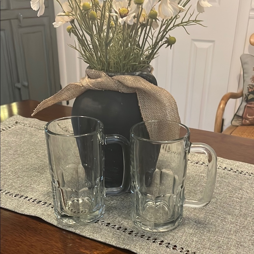 Elegant Clear Glass Mugs Set